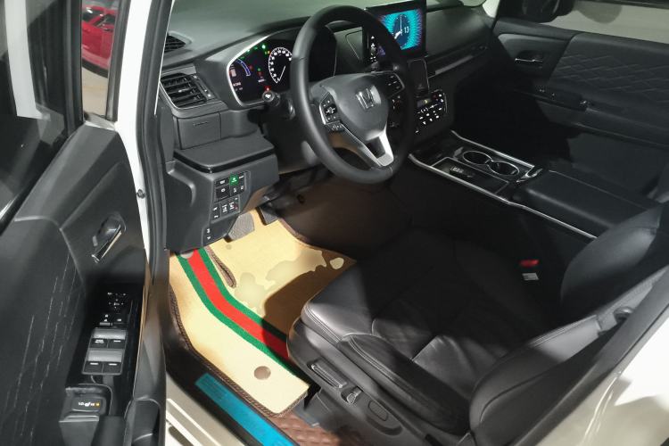 Used Honda Elysion 2022 2.0L eHEV Luxury Edition
