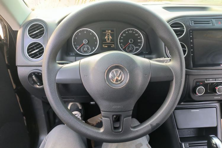 Used Volkswagen Tiguan 2017 300TSI Automatic Two-Wheel Drive Silk Road Luxury Edition
