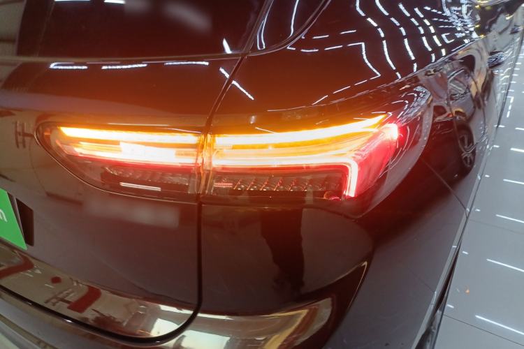 Used Buick Envision 2020 Encore S 652T All-Wheel-Drive Avenir
