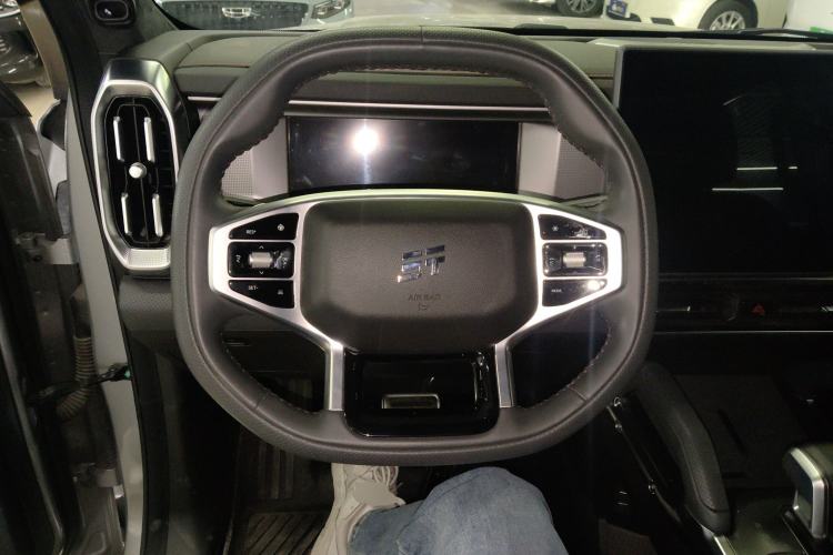 Used JETOUR Traveler 2023 2.0T All-Wheel Drive CrossPRO+
