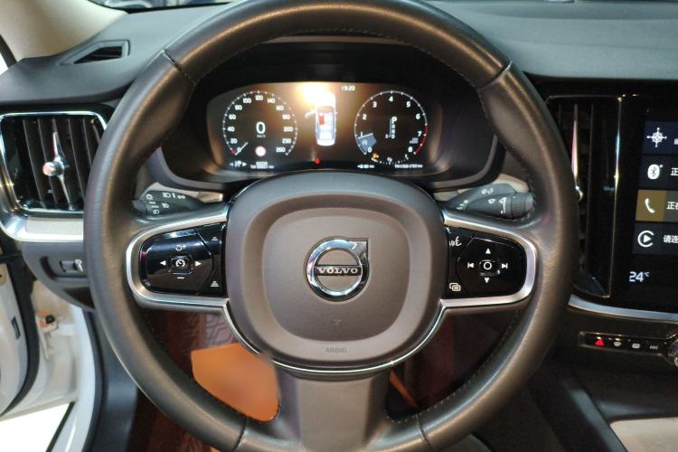 Used Volvo S60 2021 T4 Zhiyuan Luxury Edition