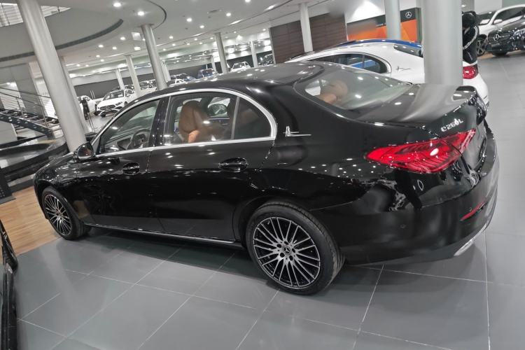 Used Mercedes-Benz C-Class 2024 Facelift C 260 L