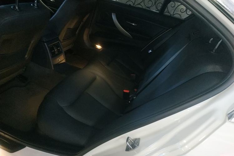 Used BMW 3 Series 2015 320Li Luxury Edition Fashion Model
