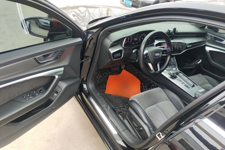Used Audi A6L 2019 40 TFSI Luxury Dynamic Model
