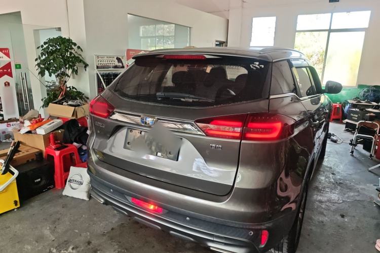 Used Geely Auto Emgrand X7 Sport 2018 1.8TD Automatic Two-Wheel Drive Zhiya Model
