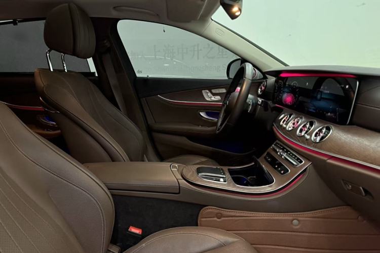 Used Mercedes-Benz E-Class 2023 Updated E 300 L Fashion Edition
