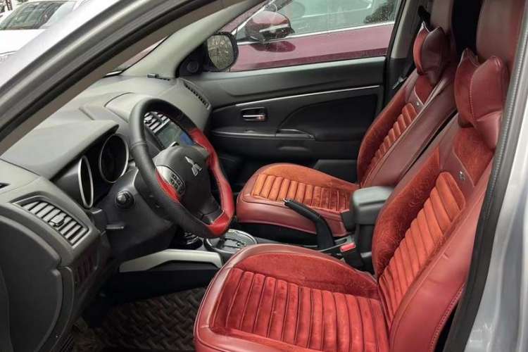 Used Mitsubishi ASX 2013 2.0L CVT Two-Wheel Drive Elite Edition
