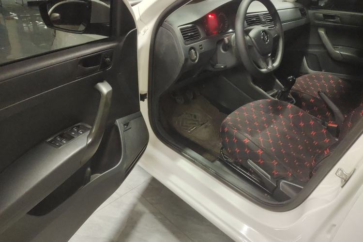 Used Volkswagen Santana 2018 1.5L Manual Fashion Edition