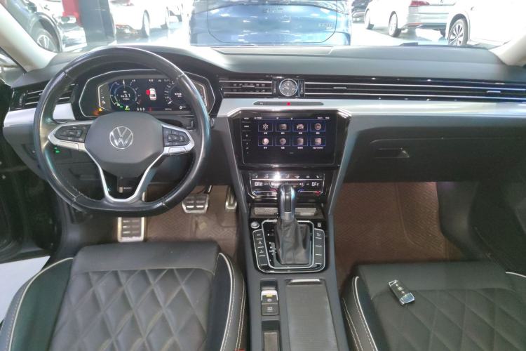 Used Volkswagen Magotan GTE Plug-in Hybrid 2022 GTE Luxury Model
