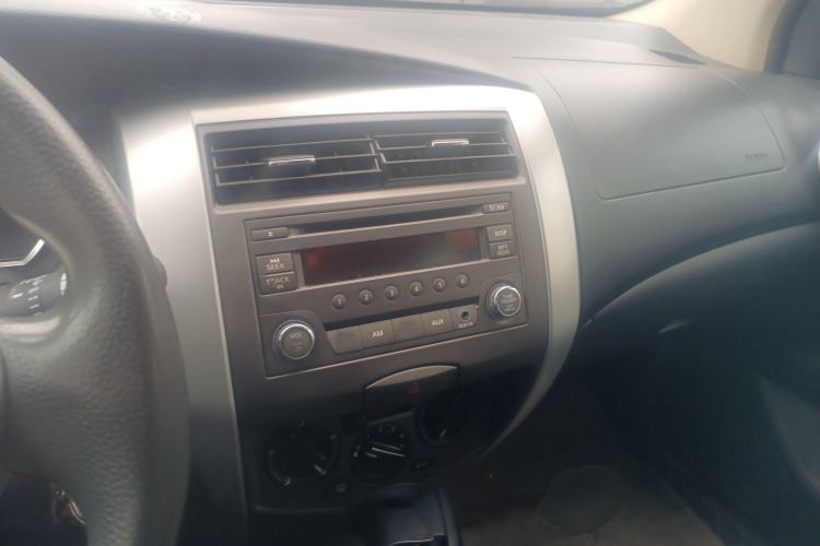 Used Nissan Livina 2013 Jinrui 1.6XL CVT Comfort Edition
