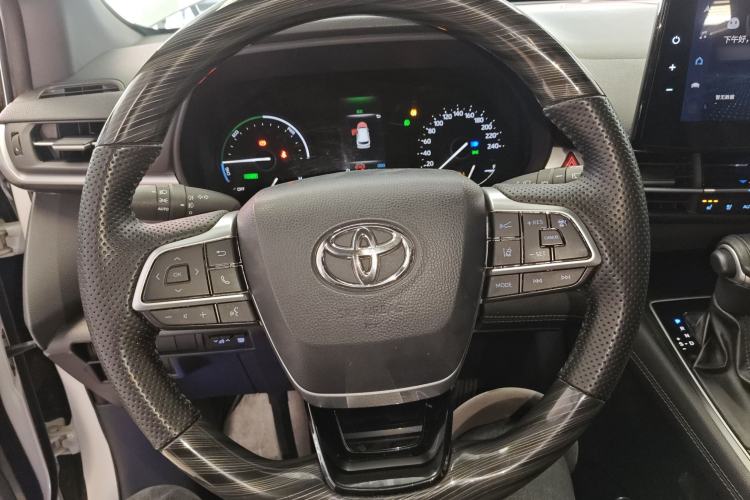 Used Toyota Sienna 2021 2.5L Hybrid Premium Edition