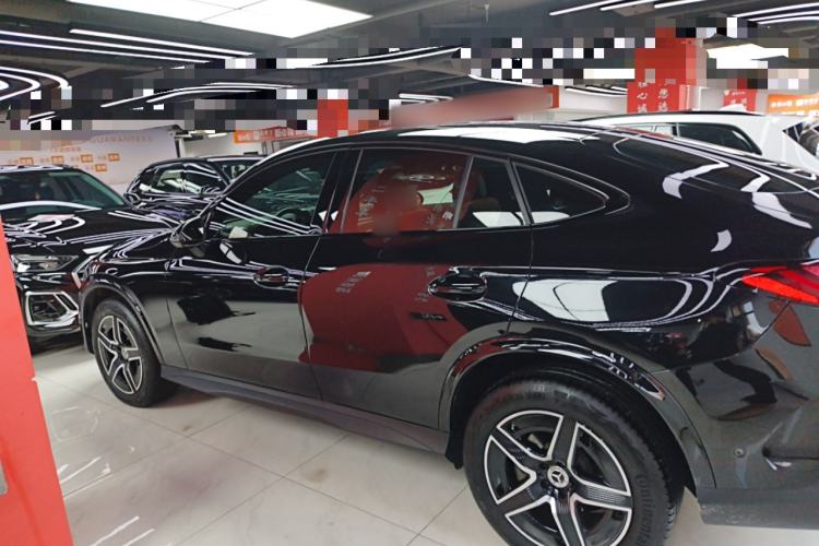 Used Mercedes-Benz GLC Coupe 2025-Year Restyled GLC 260 4MATIC Coupe SUV
