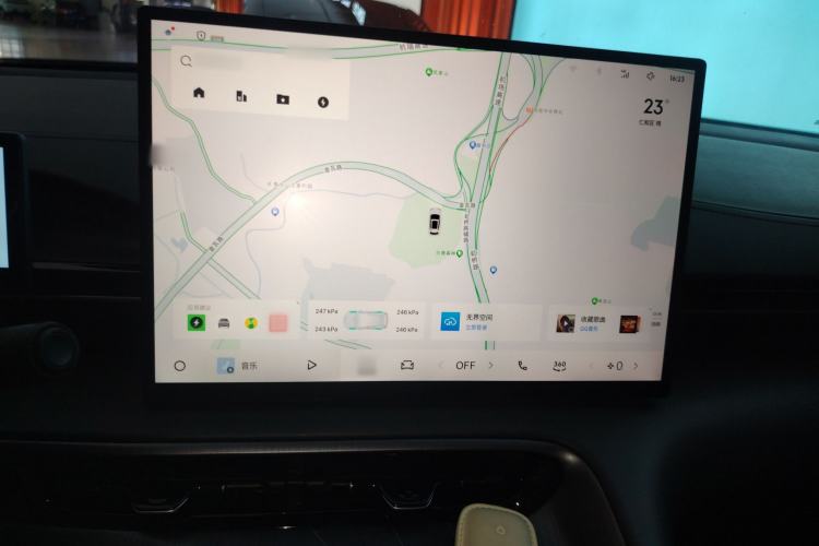 Used  E5 2024 440km Launch Edition
