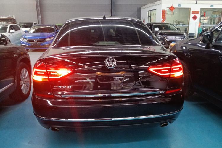 Used Volkswagen Passat 2017 330TSI DSG Prestige Edition
