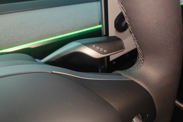 Used Tesla Model Y 2024 Long-Range All-Wheel-Drive Version
