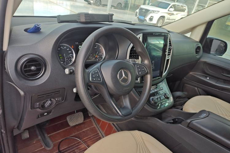 Used Mercedes-Benz Vito 2018 2.0T Elite Version 7 Seats China VI Emission Standard