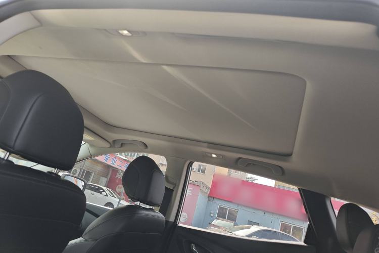 Used Renault Kadjar 2017 2.0L Two-Wheel Drive Luxury Edition
