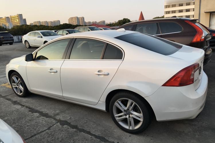 Used Volvo S60 2015 S60L T5 Intelligent Drive Edition