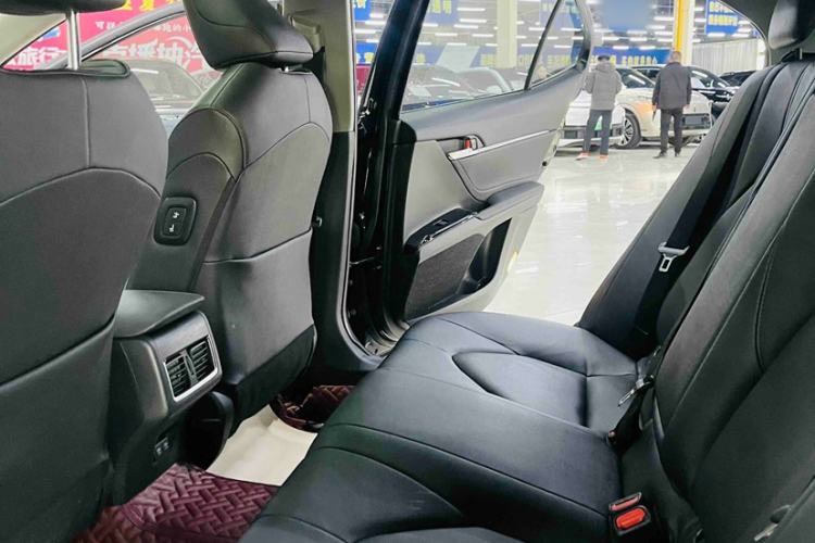 Used Toyota Camry 2021 2.0G Luxury Edition