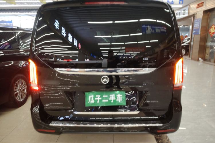 Used Mercedes-Benz V-Class 2020 V 260 L Long-wheelbase Luxury Edition