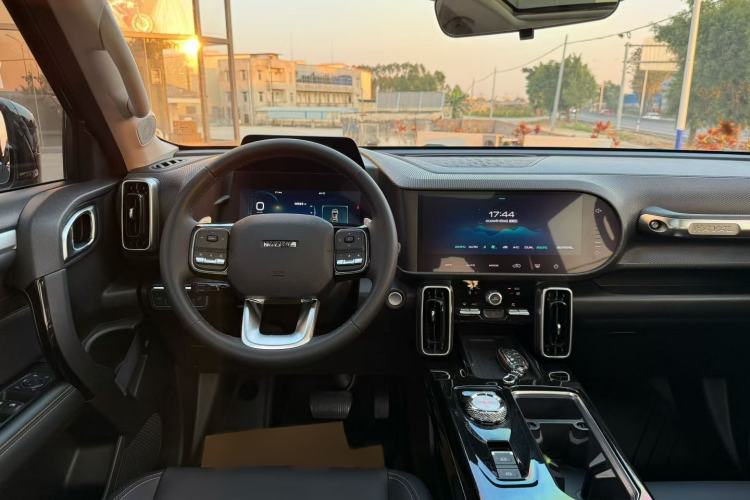 Used Haval DARGO 2021 2.0T DCT Two-Wheel Drive Chinese Mastiff Edition
