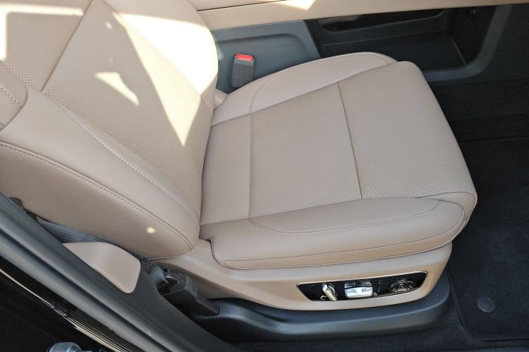 Used Li Auto L9 2025 Ultra Smart Refreshed Edition
