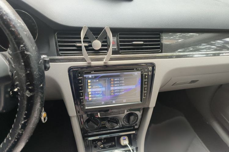 Used Volkswagen Bora 2013 1.6L Manual Fashion Edition