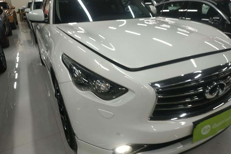 Used Infiniti FX 2013 FX37 Standard Edition
