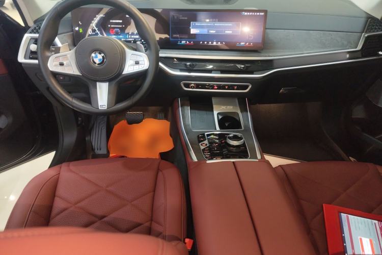 Used BMW X5 2023 xDrive 30Li Luxury M Sport Night Edition Package
