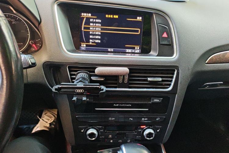 Used Audi Q5 2017 40 TFSI Comfort Model
