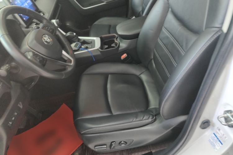 Used Toyota RAV4 2021 Revised Version Dual-Motor Hybrid 2.5L E-CVT 4x4 Elite PLUS Edition
