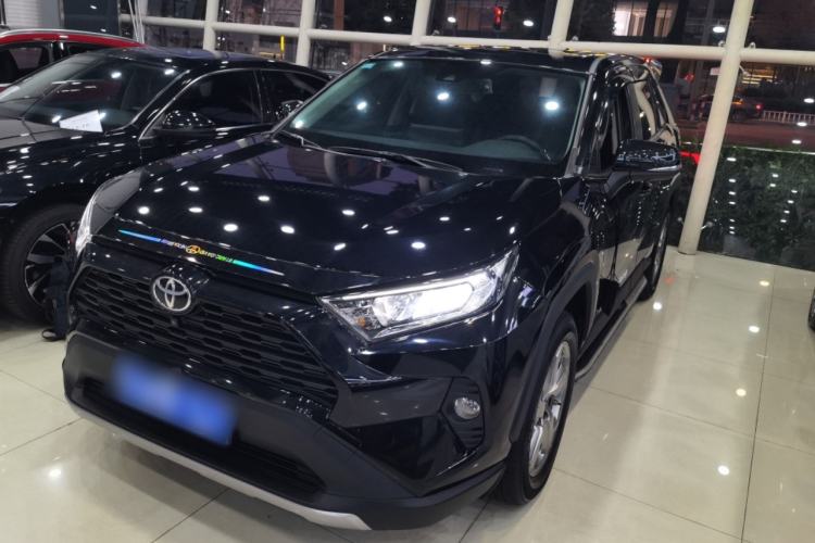Used Toyota RAV4 2021 2.0L CVT 4x4 Trend Edition