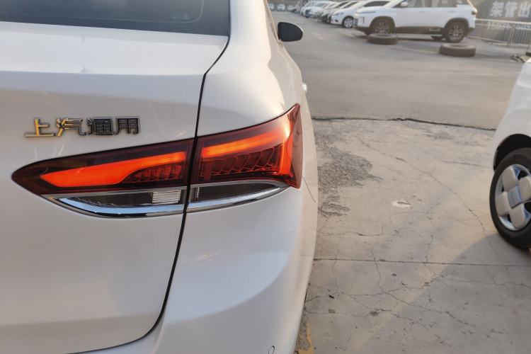 Used Buick GT 2019 15T Dual-Clutch Connected Elite Model China VI
