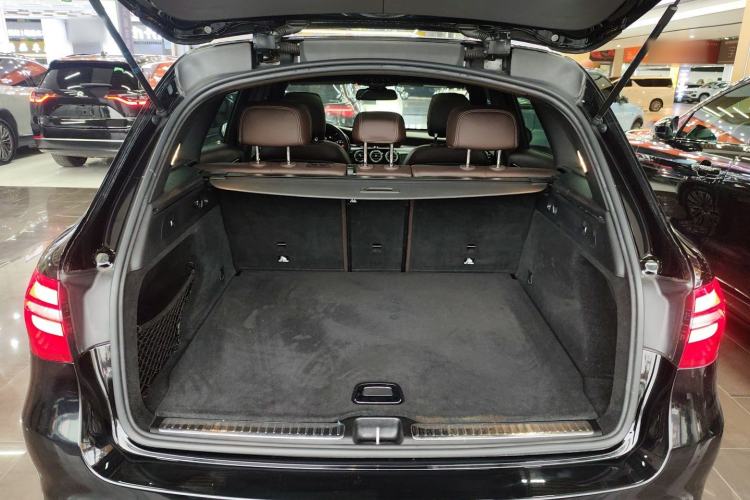 Used Mercedes-Benz GLC 2017 GLC 260 4MATIC Dynamic Edition