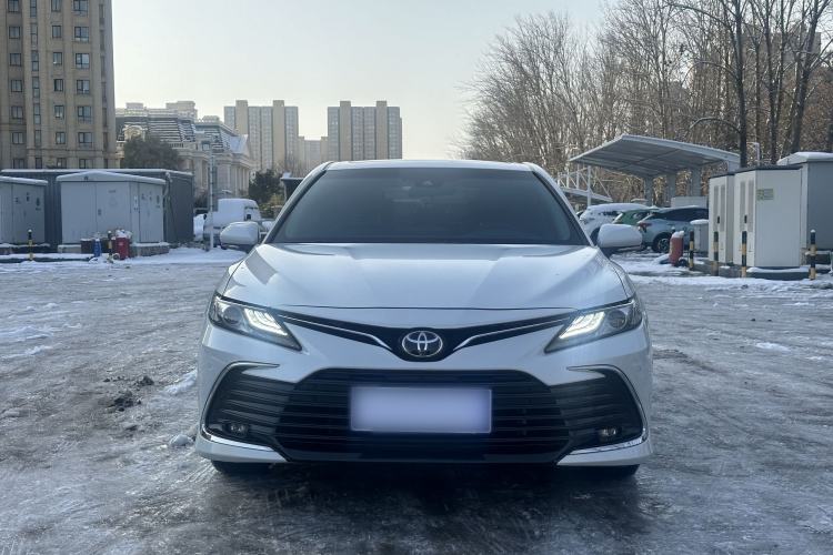 Used Toyota Camry 2021 2.0G Luxury Edition
