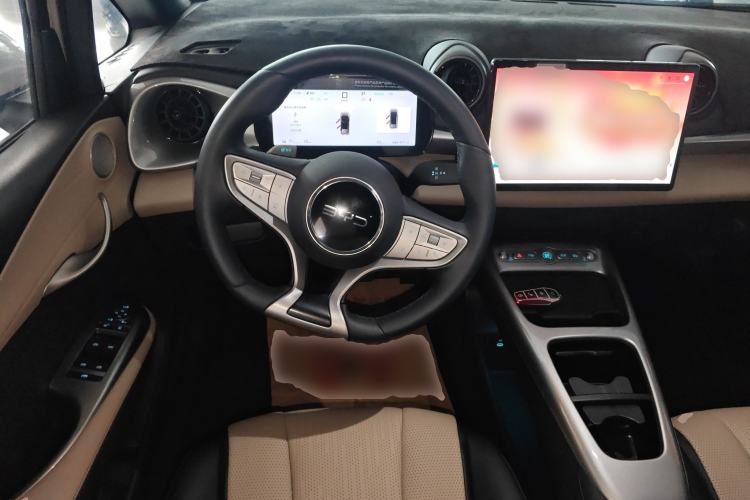 Used BYD Dolphin 2025 Smart Drive Version 420 km Freedom Edition
