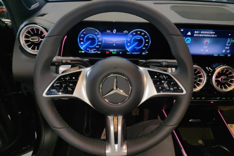 Used Mercedes-Benz EQB 2025 EQB 260
