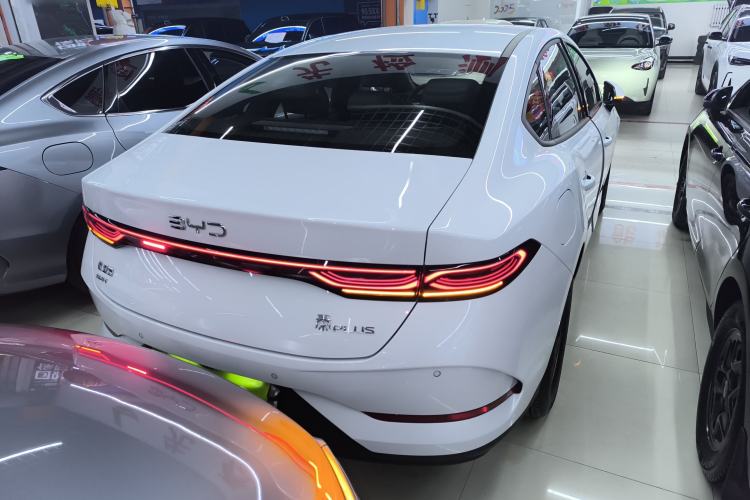 Used BYD Qin PLUS 2025 DM-i Smart Drive 55KM Leading Model
