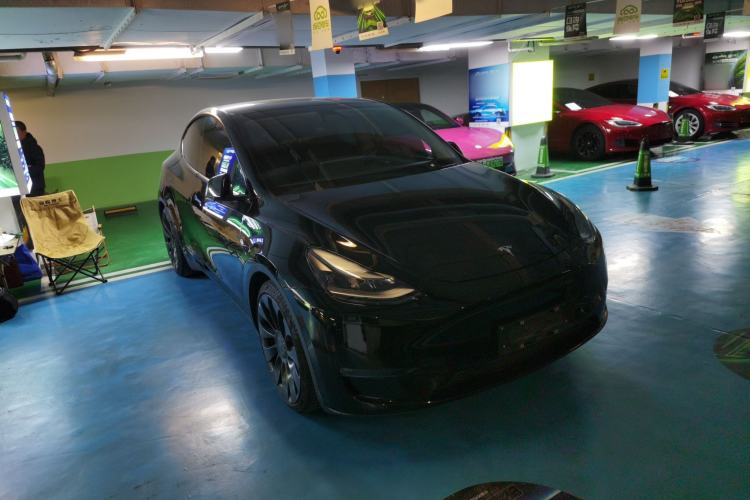 Used Tesla Model Y 2022 Performance High-Performance All-Wheel-Drive Version
