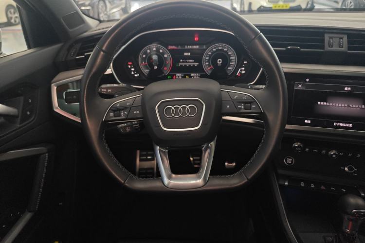 Used Audi Q3 2025 quattro 45th Anniversary Edition 35TFSI Fashionable and Dynamic Model