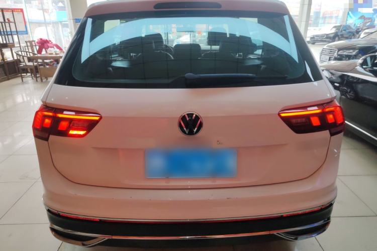 Used Volkswagen Tiguan L 2022 330TSI Automatic Two-Wheel Drive Smart Edition
