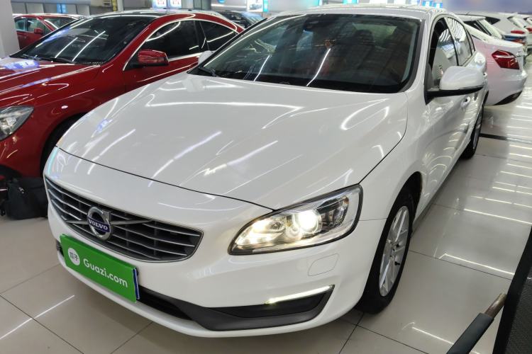 Used Volvo S60 2017 S60L T3 Smart Drive Edition
