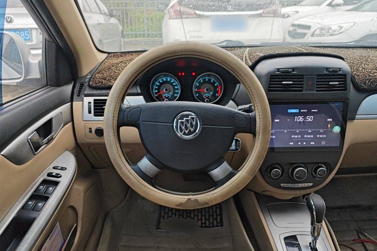 Used Buick Excelle 2013 1.5L Automatic Classic Model
