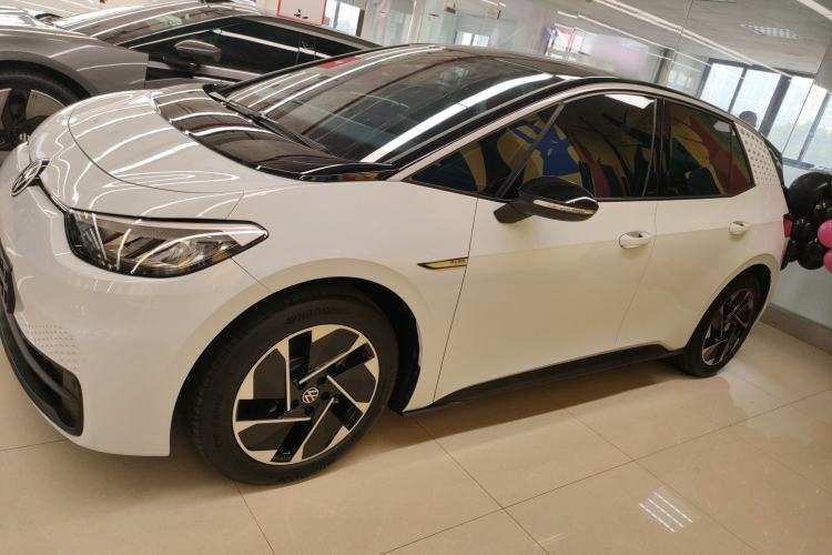 Used Volkswagen ID.3 2022 Active Pure Intelligent Enjoyment Edition