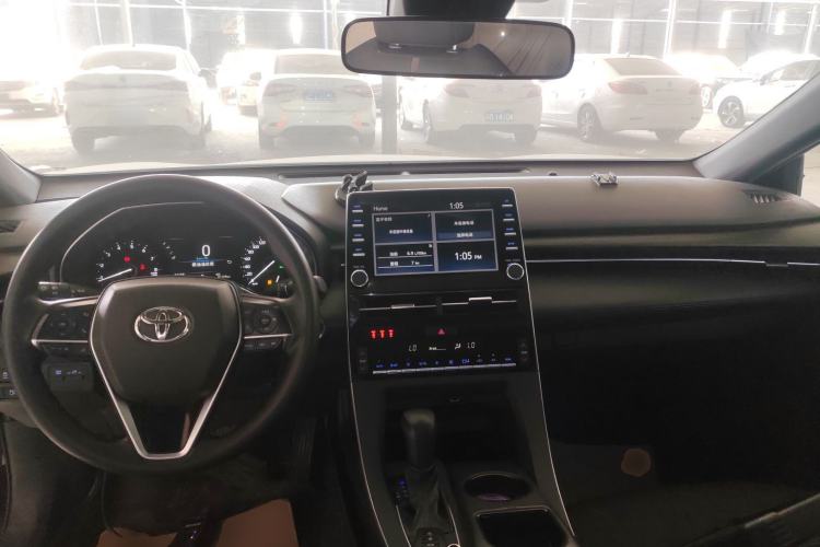 Used Toyota Avalon 2019 2.0L Ambition Edition China VI
