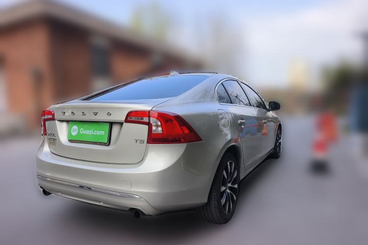 Used Volvo S60 2019 S60L Facelift T5 Intelligent Advanced Edition
