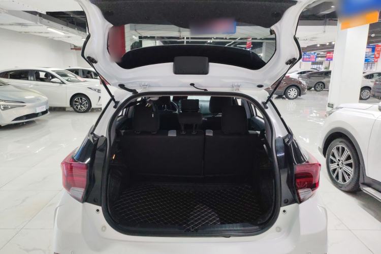 Used Toyota YARiS L 2022 X-Trail 1.5L CVT Leading PLUS Edition
