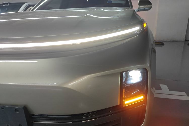 Used Li Auto L9 2022 Max model
