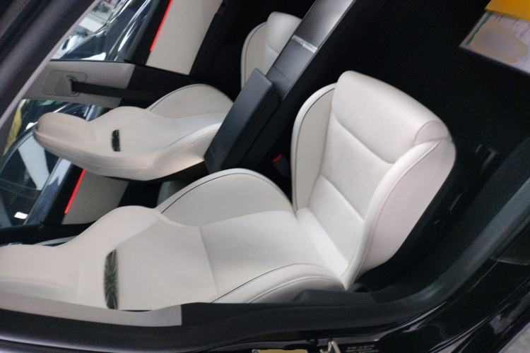 Used Tesla Model 3 2024 High-Performance All-Wheel-Drive Version
