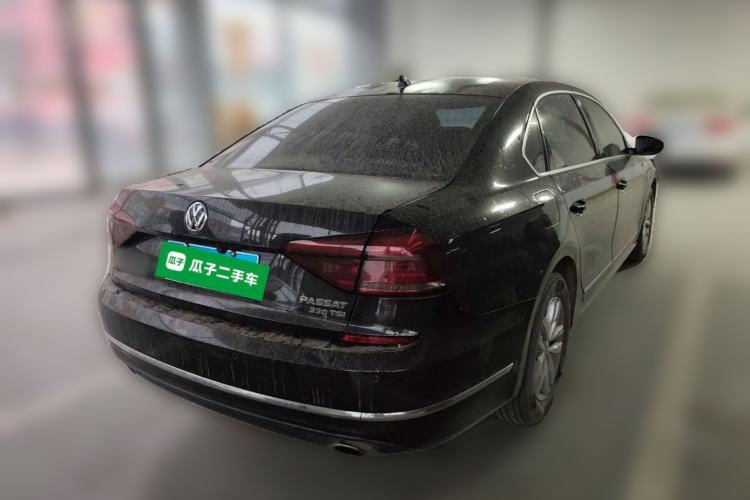 Used Volkswagen Passat 2016 330TSI DSG Luxury Edition
